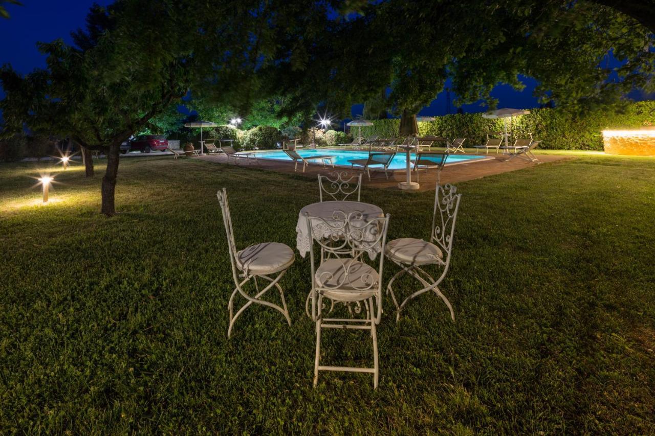 Agriturismo Il Barco Спелло Экстерьер фото
