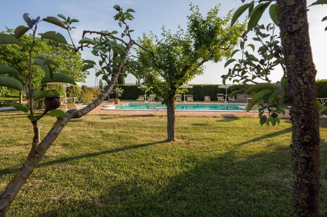 Agriturismo Il Barco Спелло Экстерьер фото