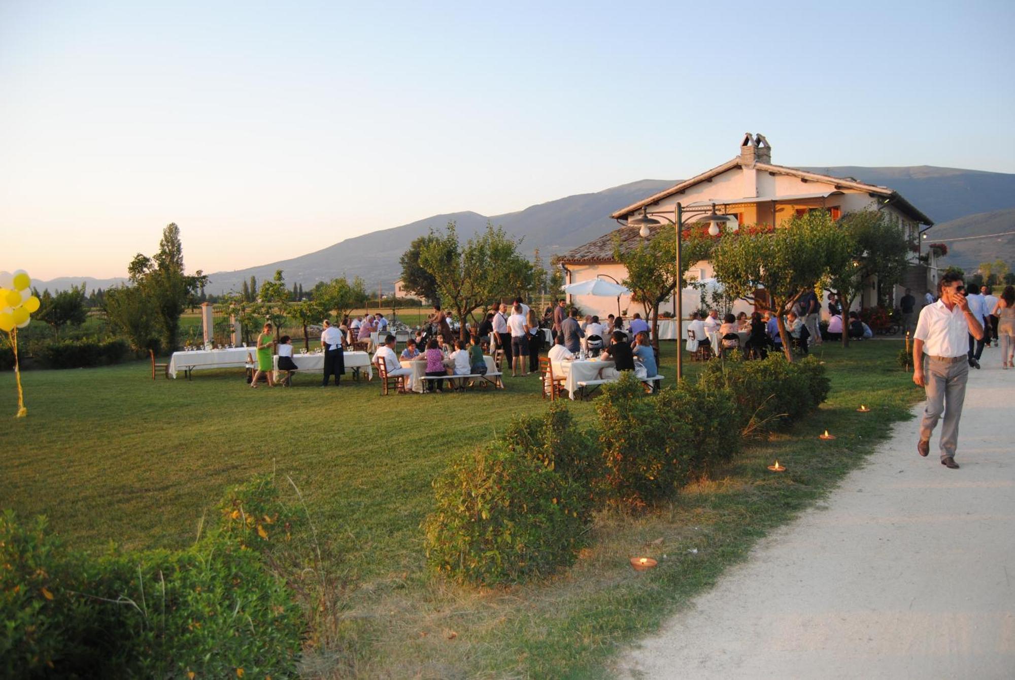 Agriturismo Il Barco Спелло Экстерьер фото
