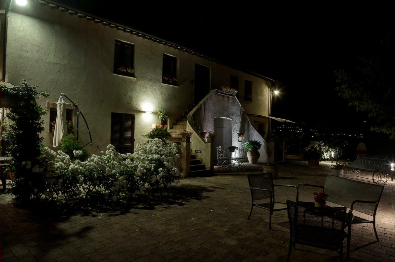 Agriturismo Il Barco Спелло Экстерьер фото