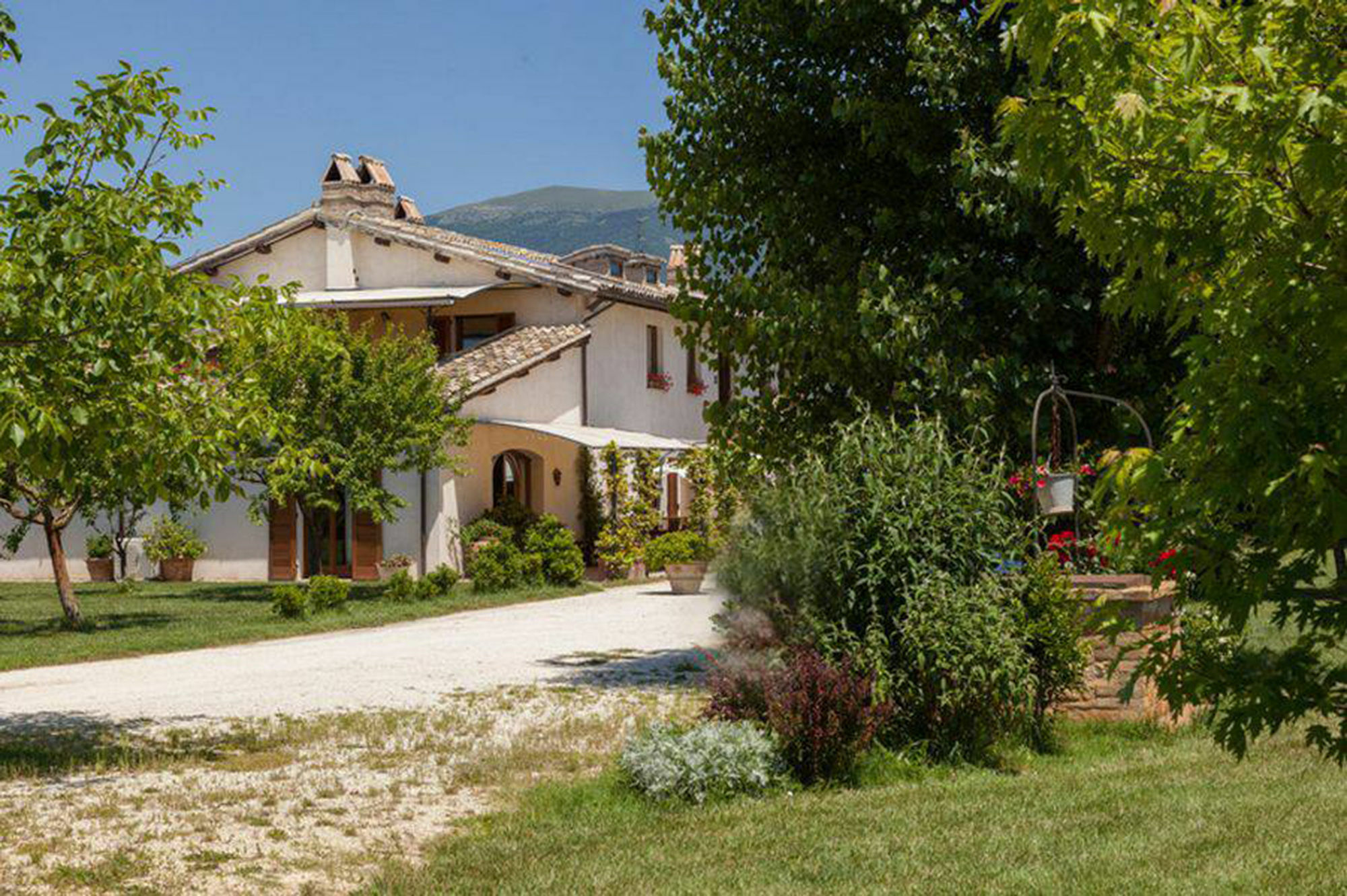 Agriturismo Il Barco Спелло Экстерьер фото