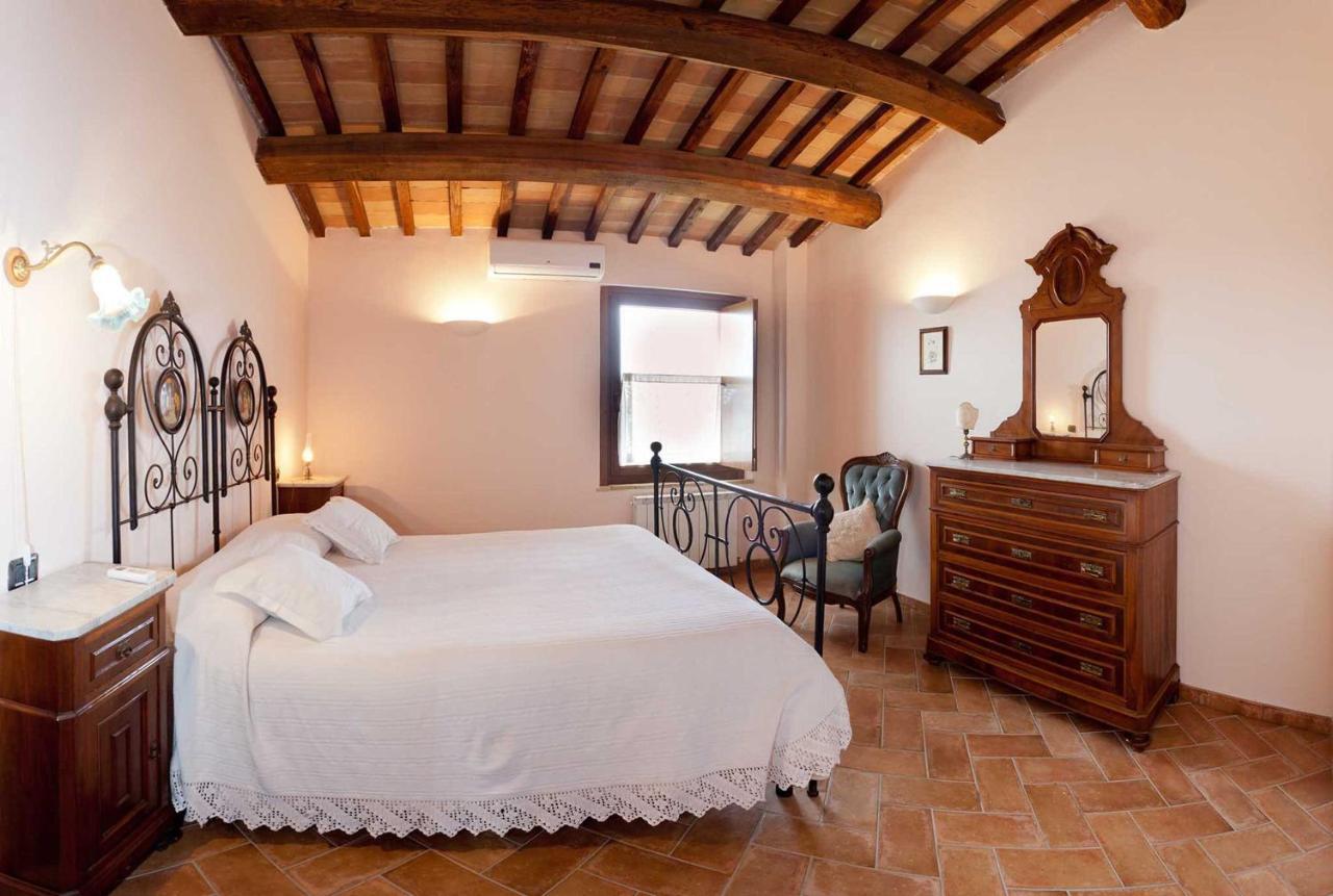 Agriturismo Il Barco Спелло Номер фото